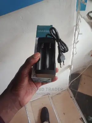 3.7 Battery Charger
