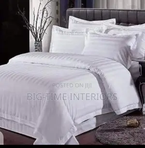 4pcs Stripped Silk Duvet Cover Set