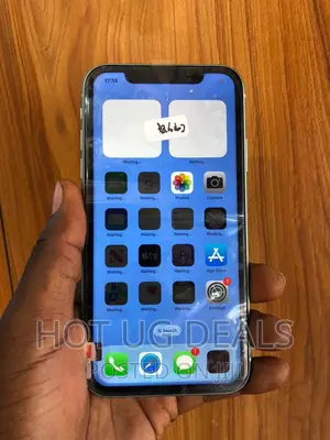 Photo - Apple iPhone 11 128 GB Green