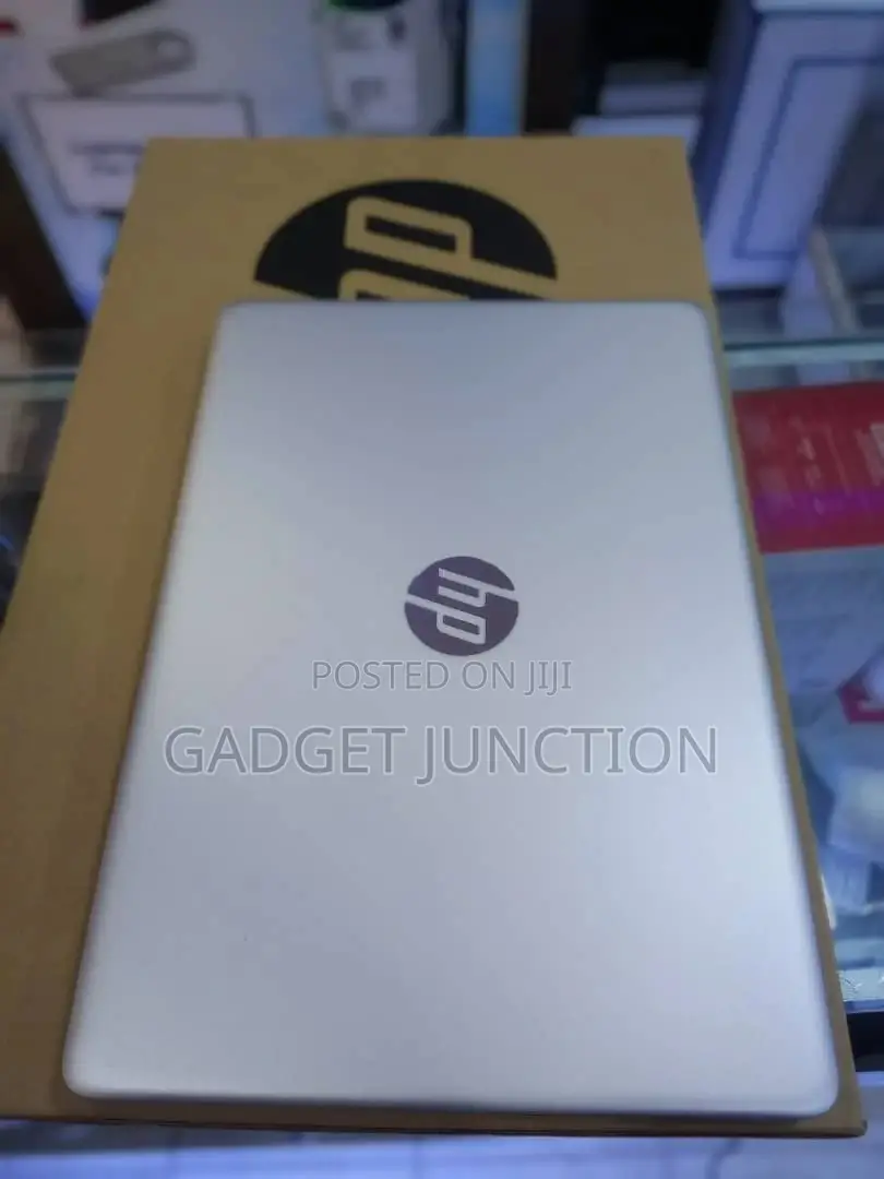 Laptop HP 14z 4GB Intel Core I3 HDD 1T