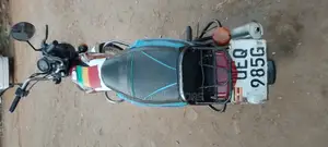Bajaj Boxer 2020 Pink