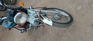 Bajaj Boxer 2020 Pink
