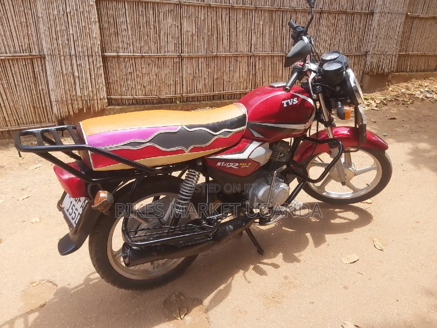 New TVS HLX 125 2019 Red