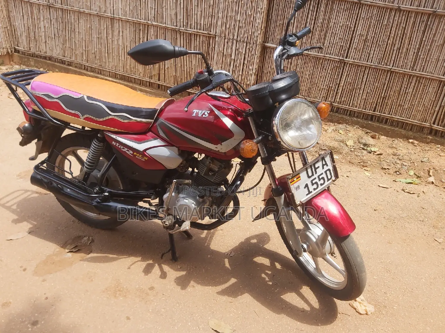 New TVS HLX 125 2019 Red