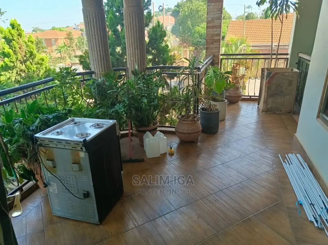 6bdrm Duplex in Kololo Property, Central Division for Rent