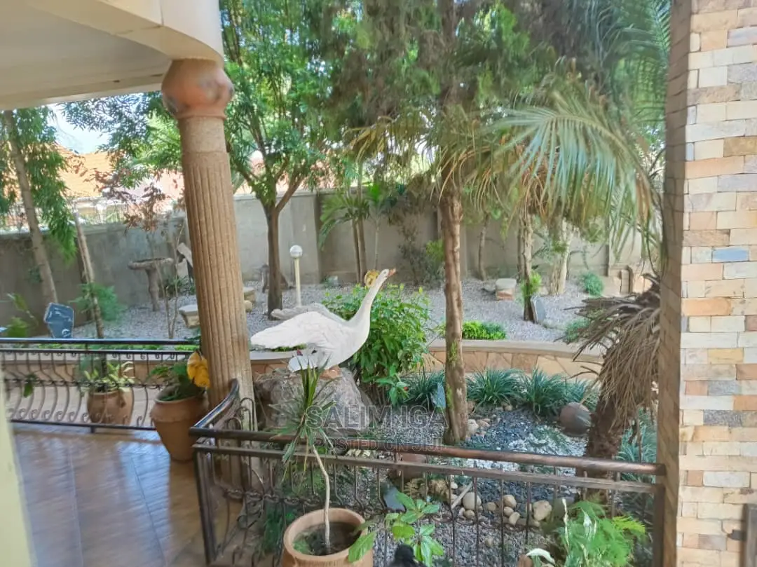 6bdrm Duplex in Kololo Property, Central Division for Rent
