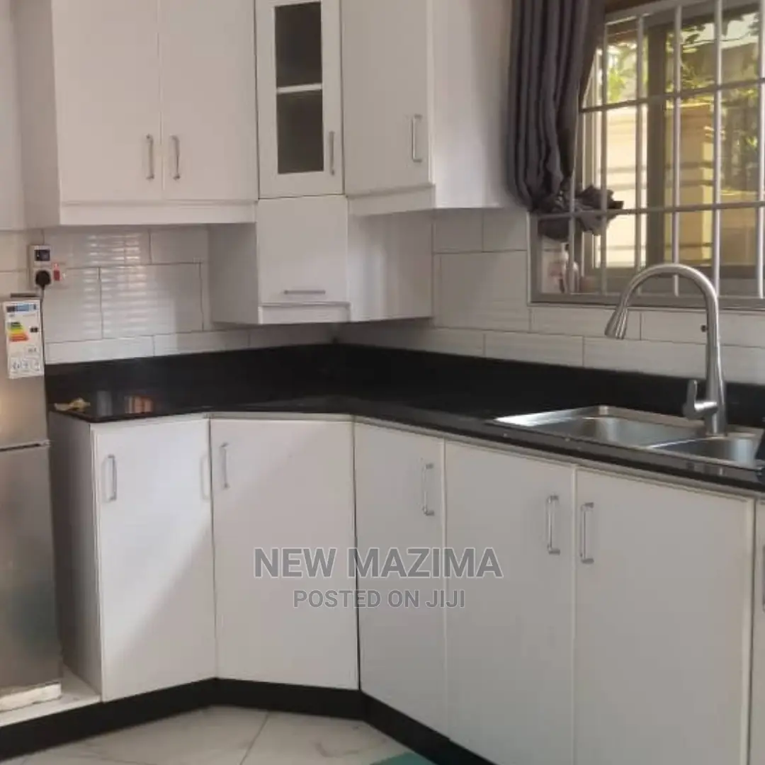 2bdrm Block of Flats in Makindye Heights, Central Division for Rent
