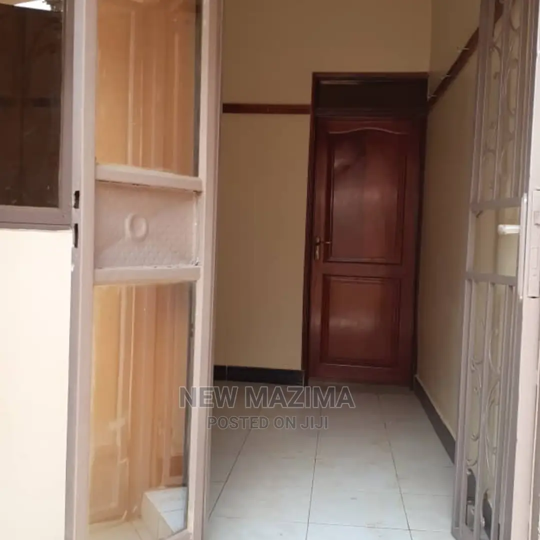 2bdrm Block of Flats in Makindye Heights, Central Division for Rent