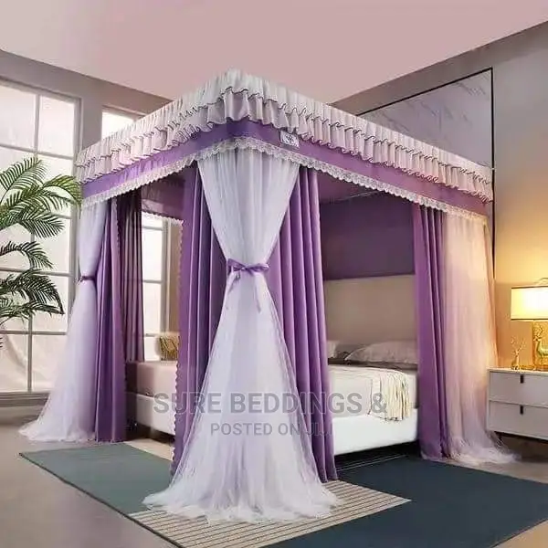 Double Layered 4 Stands Mosquito Net