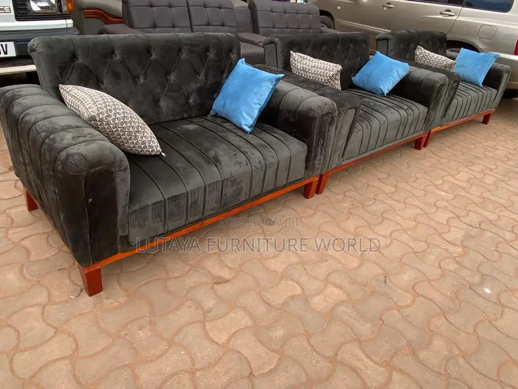 Sofas for Sale in Good Materials
