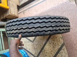 700r15 Highway Front Tyre