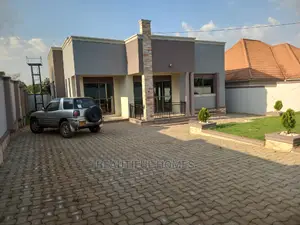 Furnished 4bdrm House in Kira, Central Division for Sale