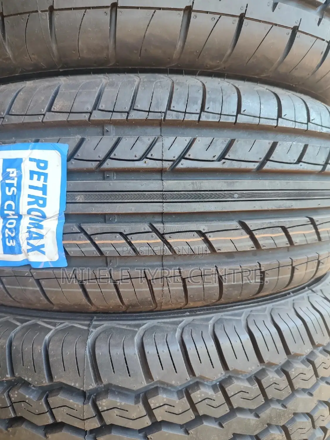 Petromax Tires