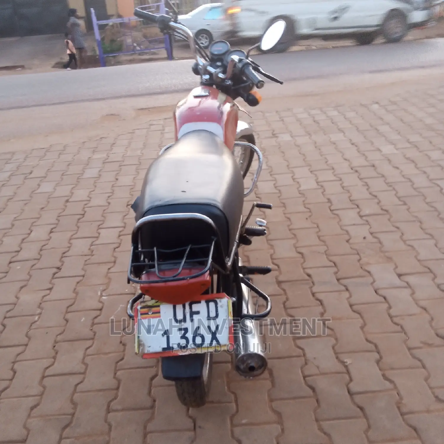 Bajaj Boxer 2021 Purple