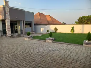 Furnished 4bdrm House in Kira for Sale