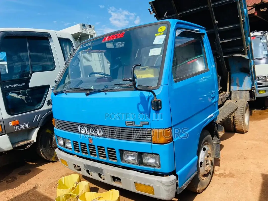 Isuzu Elf Double Light