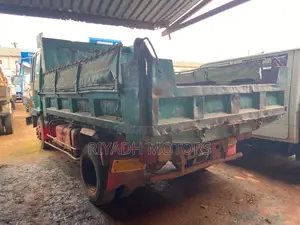 Isuzu Juston Dumper