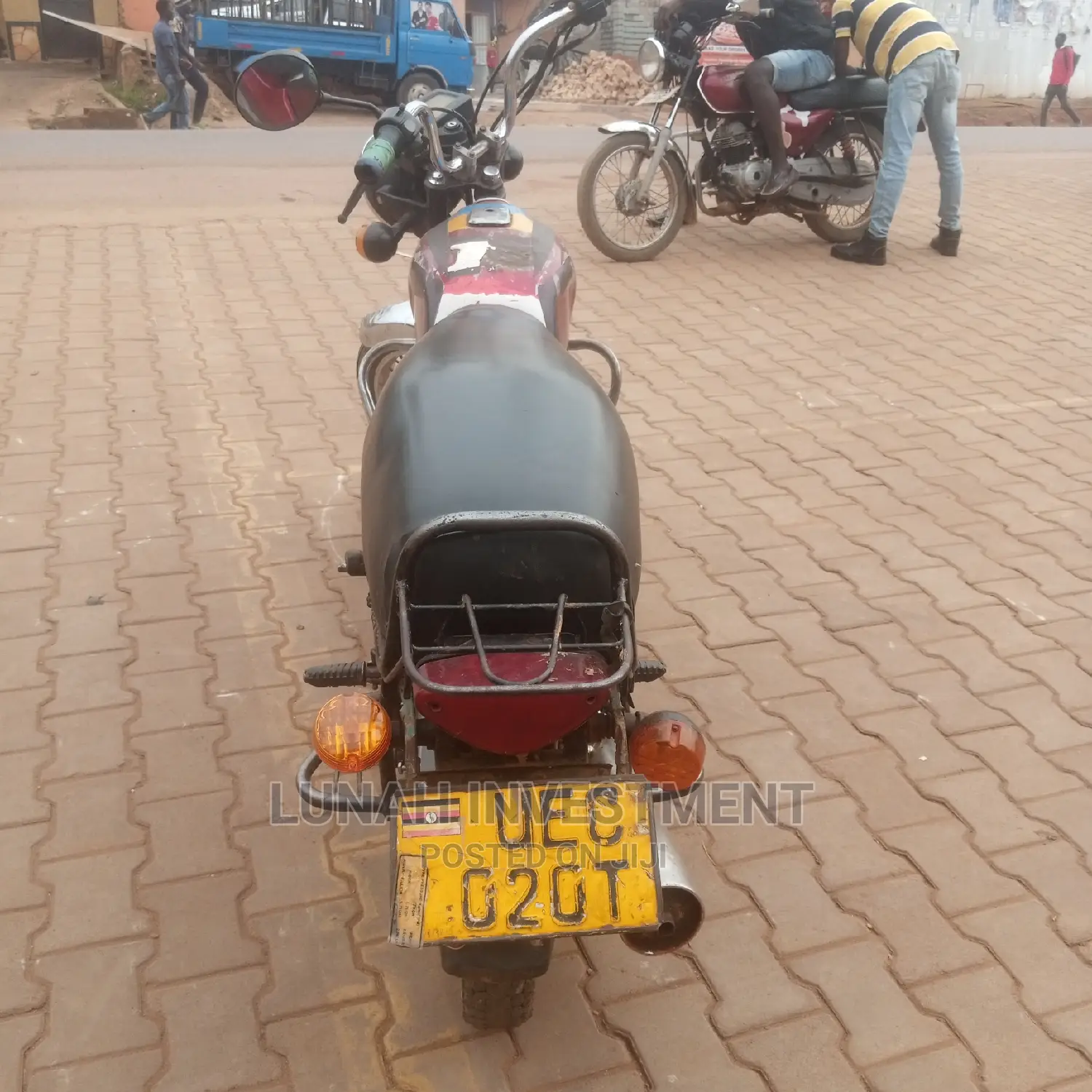 Bajaj Pulsar NS 160 2022 Red