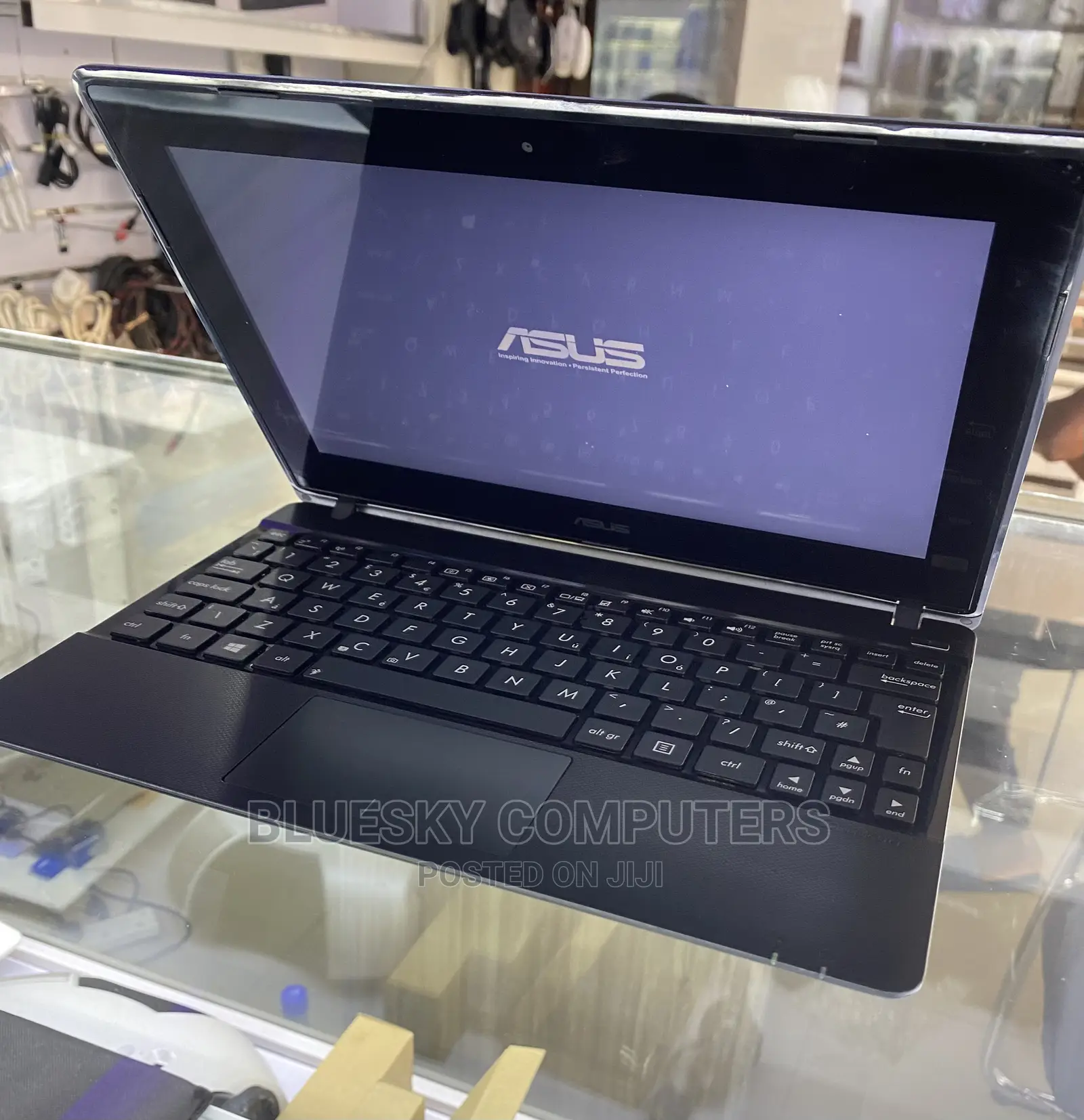 Laptop Asus Transformer Mini T102HA 4GB AMD HDD 500GB