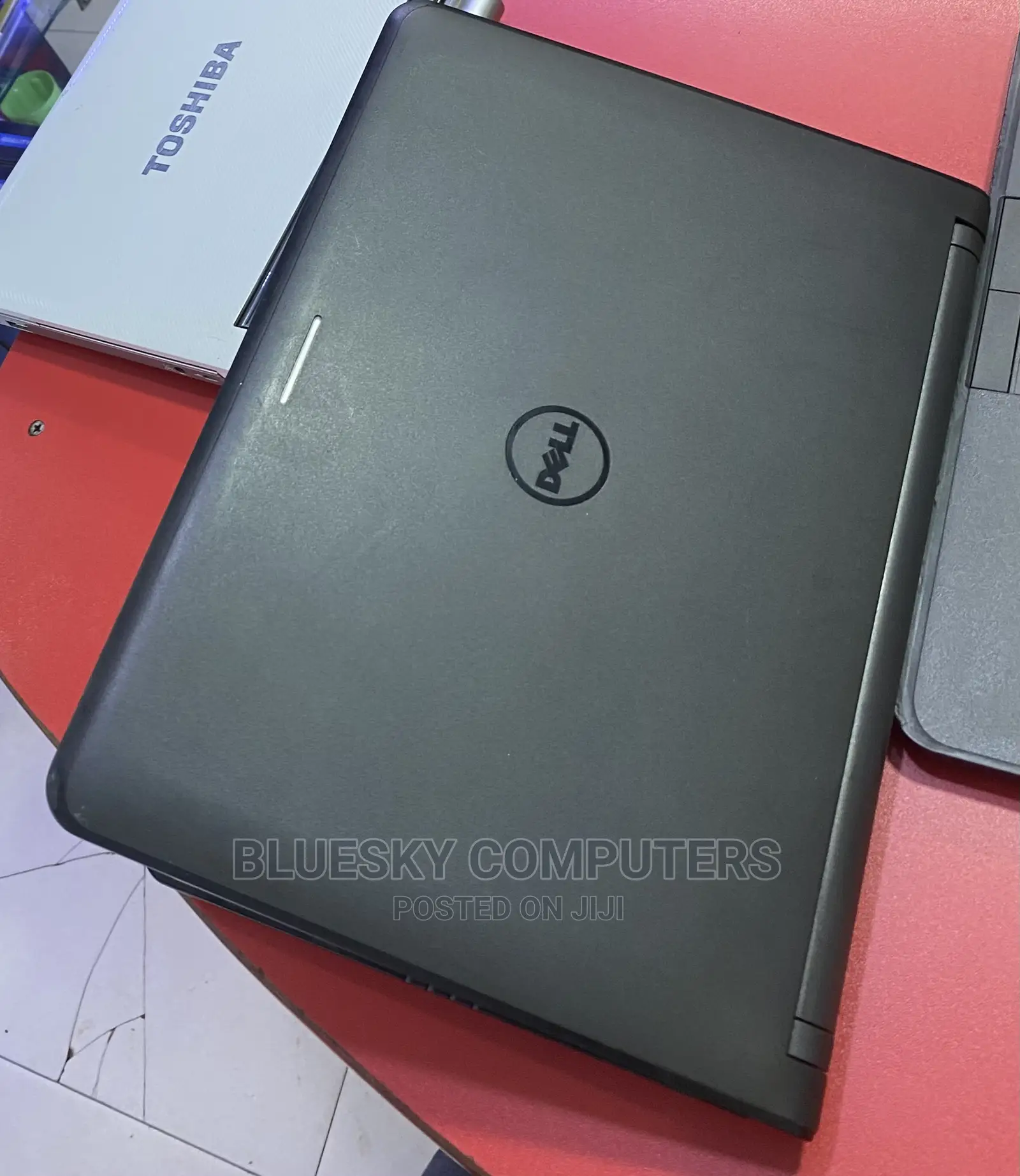 Laptop Dell Latitude 11 3160 4GB Intel Pentium HDD 500GB