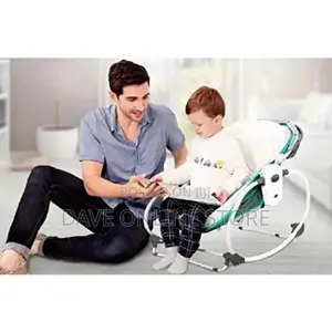 Mastela 5 in 1 Baby Bassinet and Rocker - Multicolor