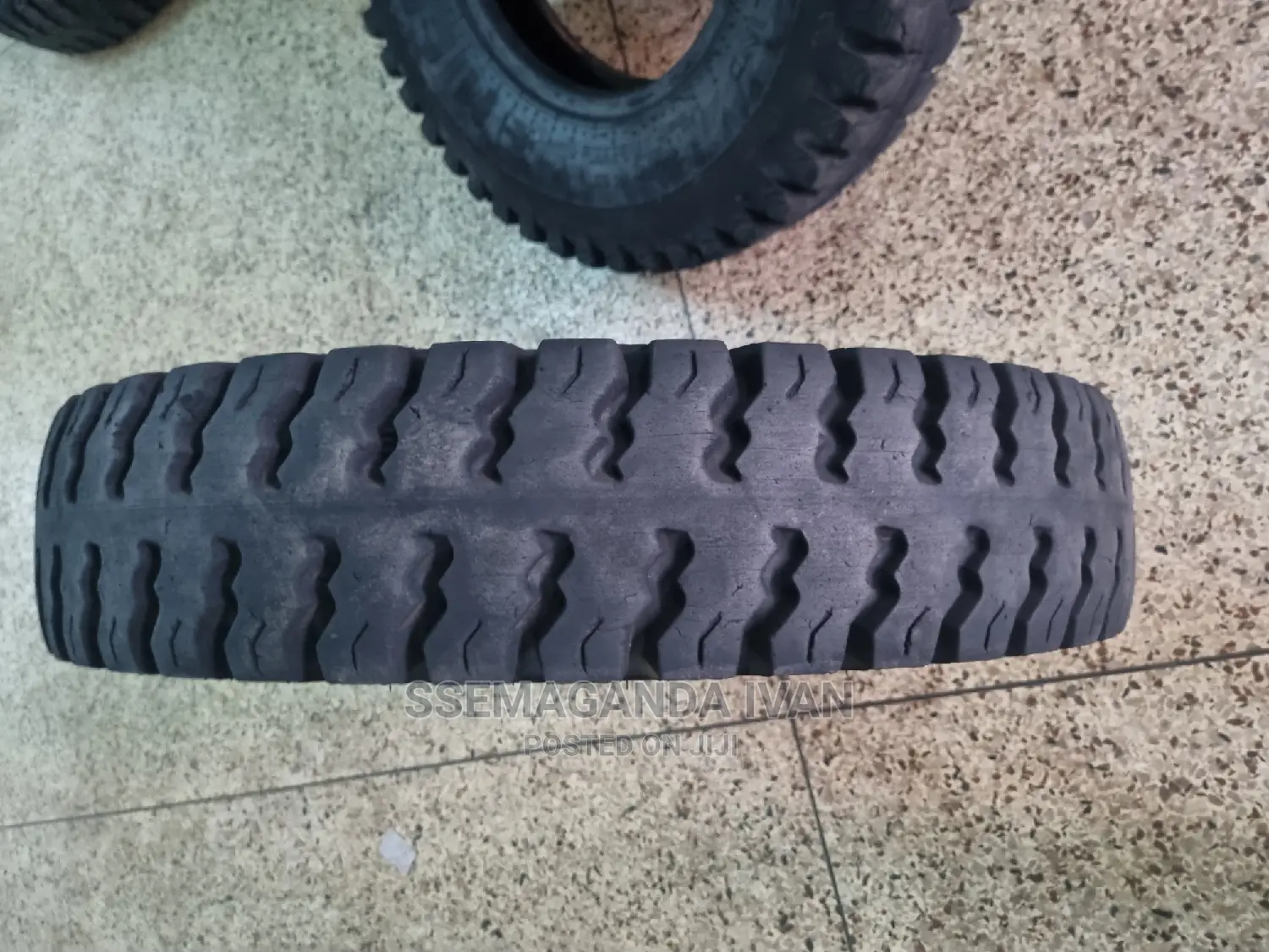 700r15 MRF Used Mudgrip Tires(2nd Hand)