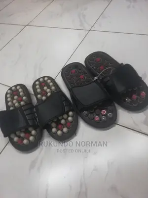 Massage Sheos