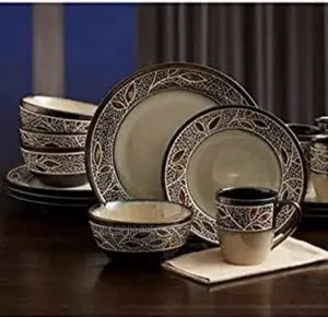 24pcs of Leaf Design Plates Bowls Cups Dinner Set