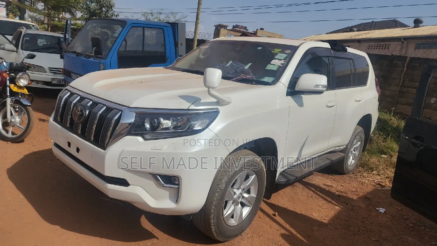Toyota Land Cruiser Prado 2017 White