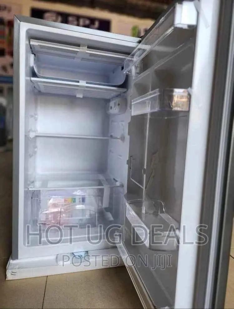 Sayona 120L Single Door Fridge - Silver