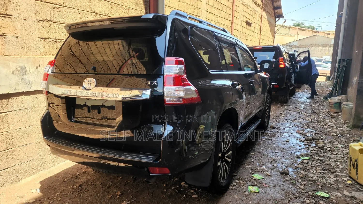 Toyota Land Cruiser Prado 2016 Black