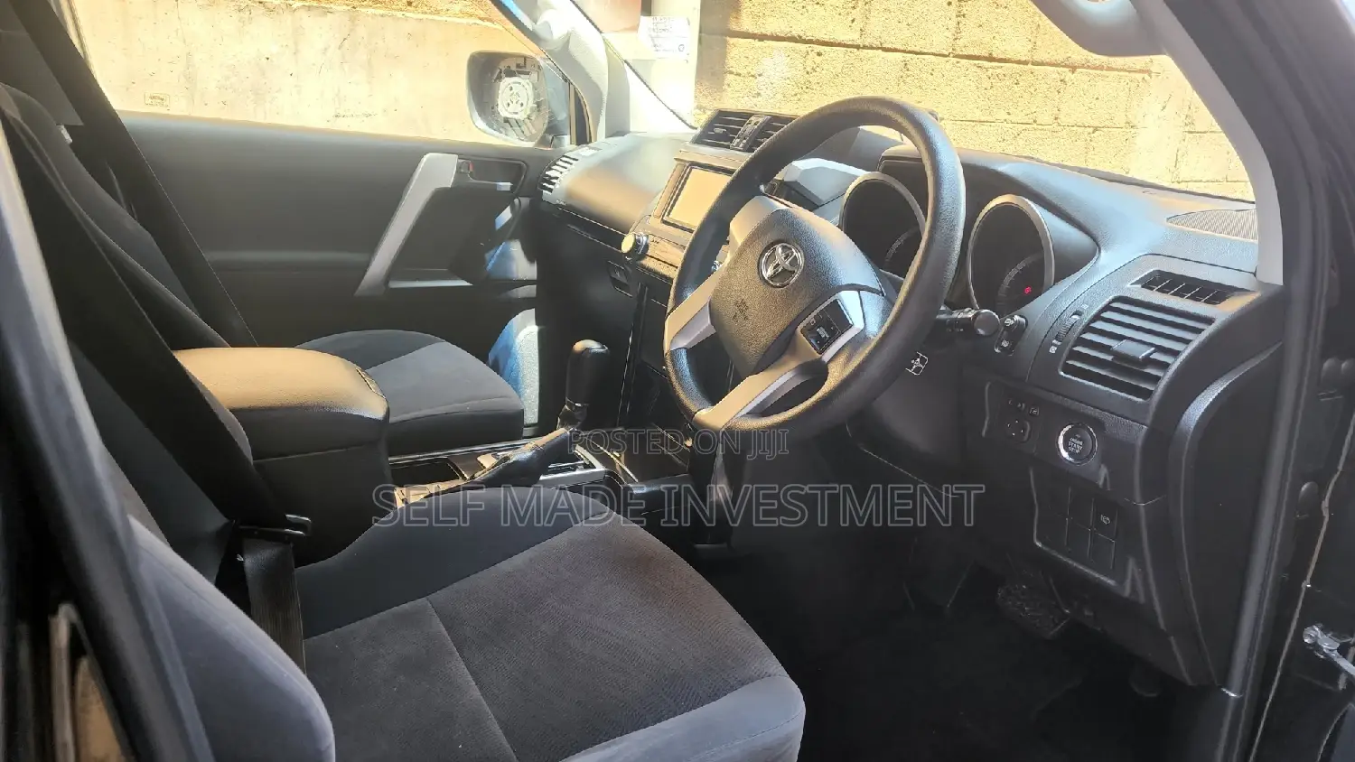 Toyota Land Cruiser Prado 2016 Black