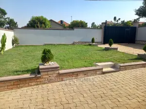 Furnished 4bdrm Maisonette in Kira for Sale