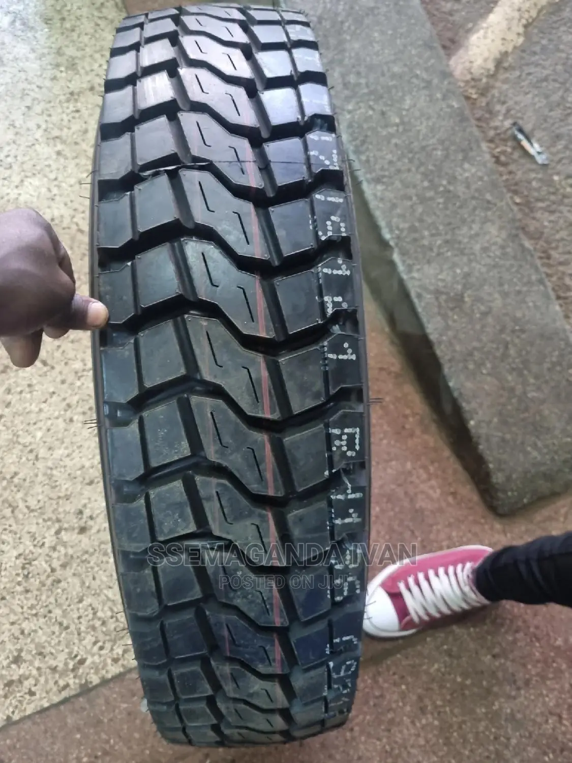750r16 Mudgrip Tyre