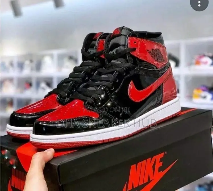 Air Jordan 1 High OG “ Patent Bred”