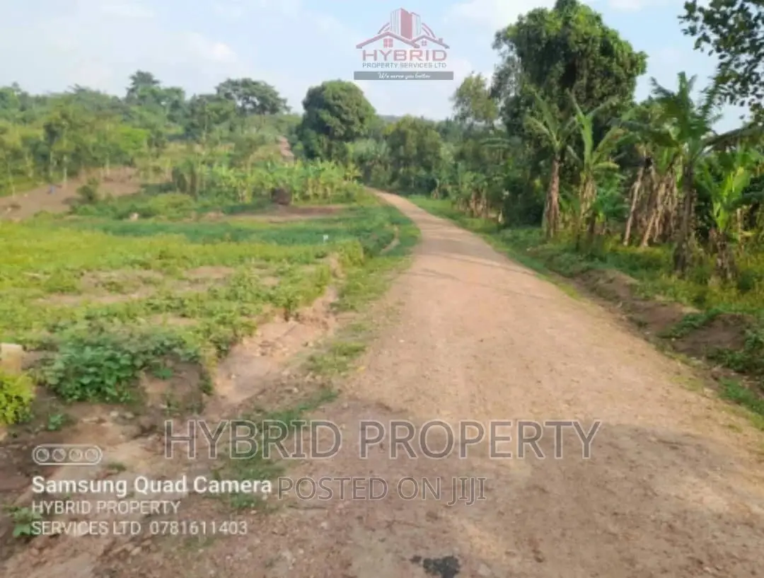 Prime Plots for Sale at Namayumba~Budaali Estate~Hoima Road.