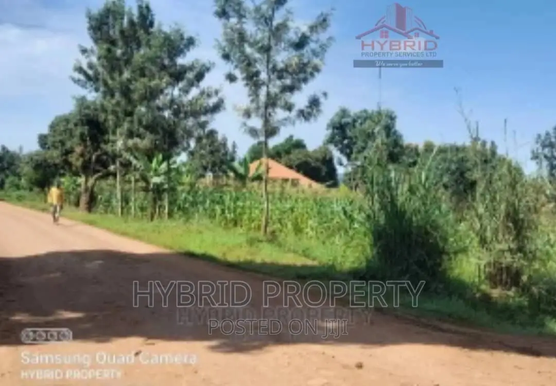Prime Plots for Sale at Namayumba~Budaali Estate~Hoima Road.