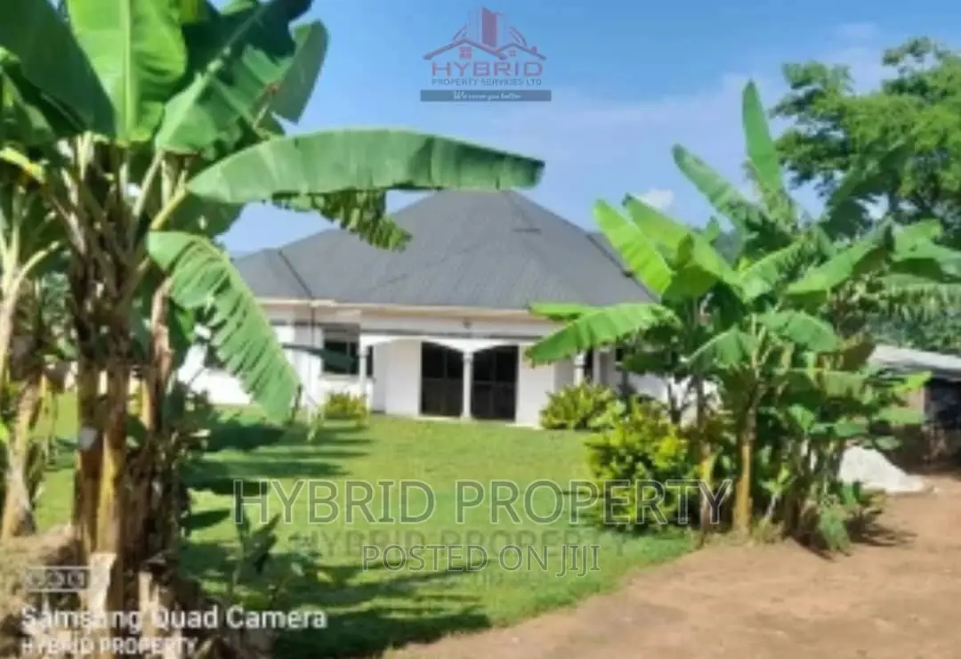 Prime Plots for Sale at Namayumba~Budaali Estate~Hoima Road.
