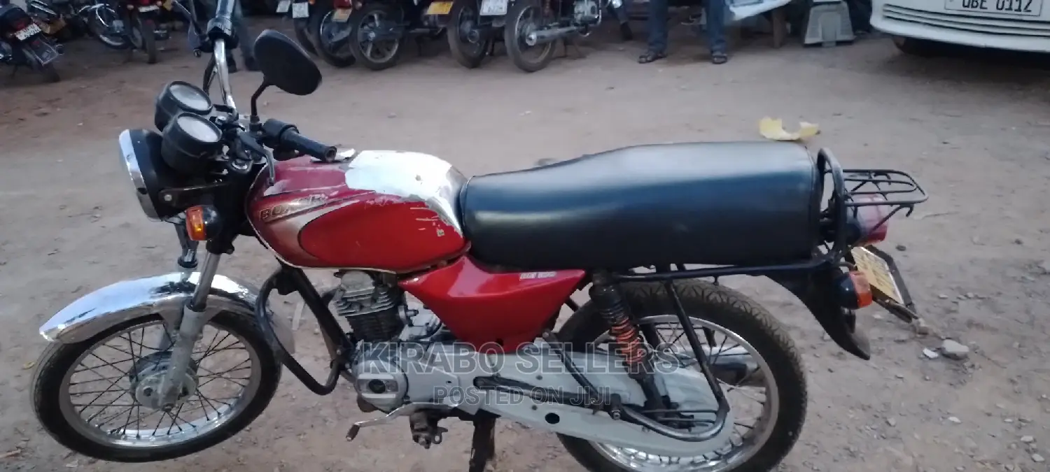 Bajaj Boxer 2018 Green