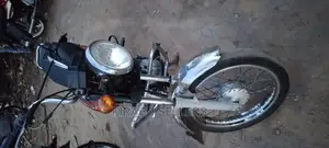 Bajaj Boxer 2017 Brown