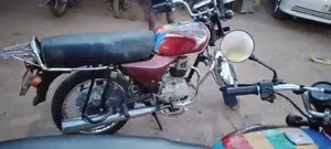 Bajaj Boxer 2017 Brown
