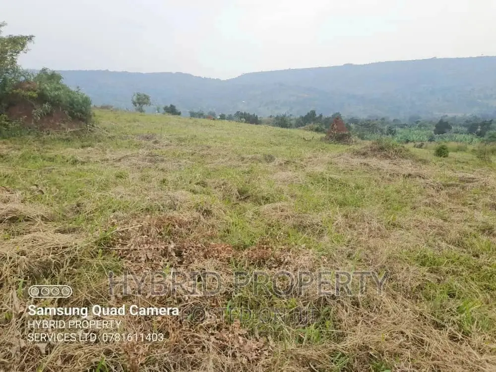 8acres of Land for Sale at Namayumba Budaali~Hoima Road.