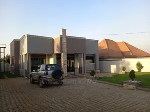 Furnished 4bdrm House in Kira, Central Division for Sale