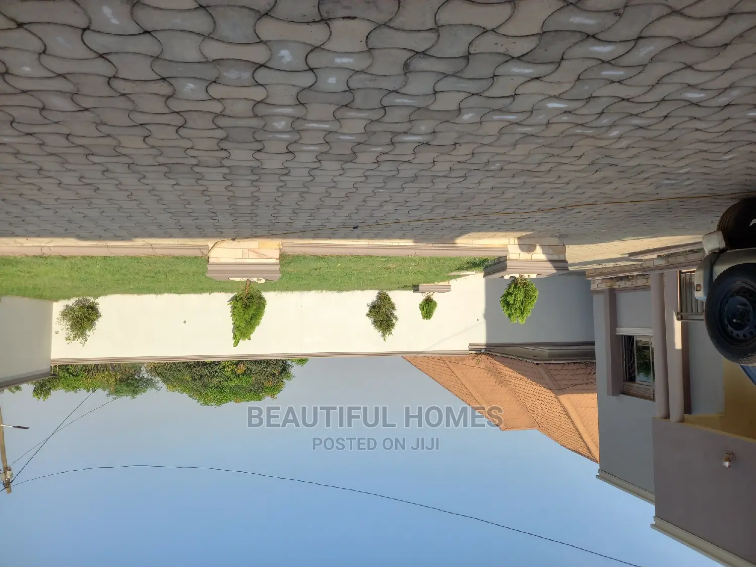 Furnished 4bdrm House in Kira for Sale