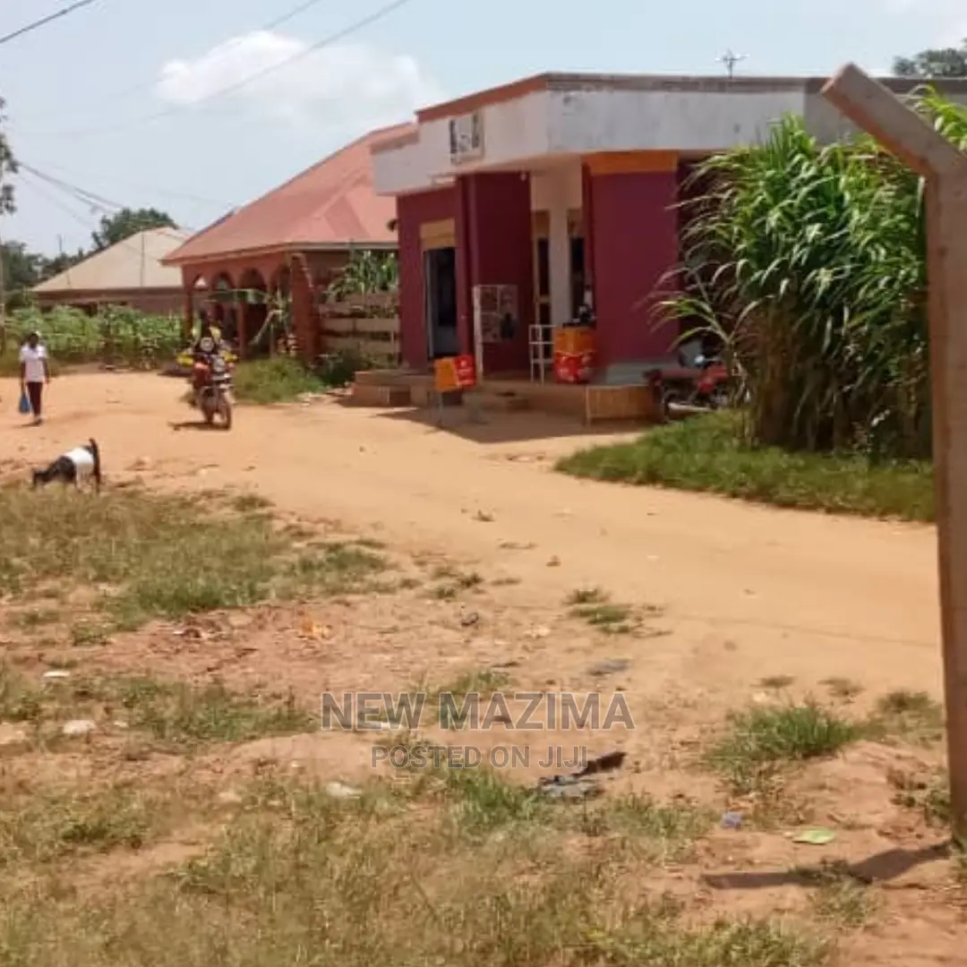 Very Commercial Plot on Forcedsale in Busabaala Gd for Shops