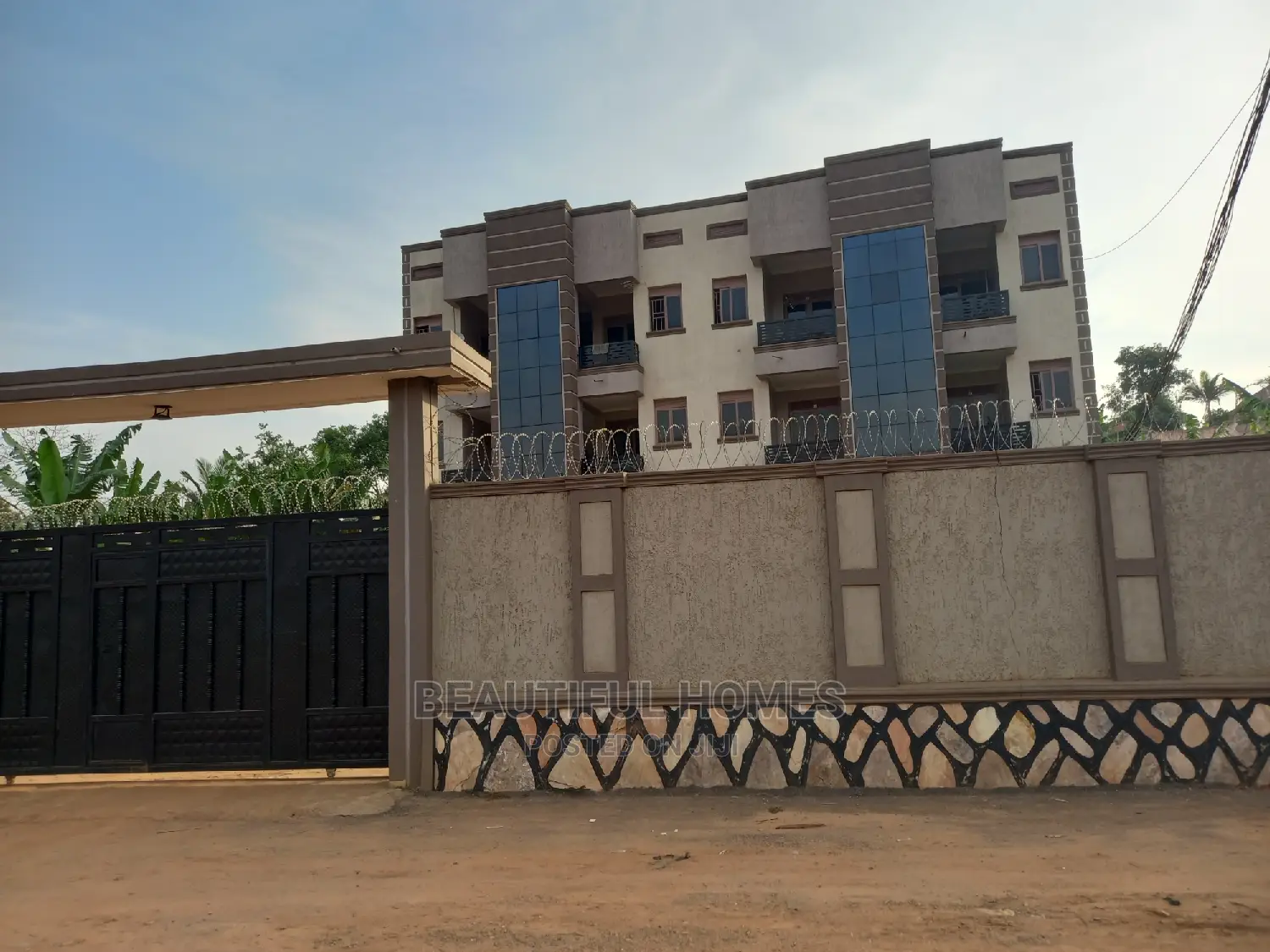 Furnished 2bdrm Apartment in Kyanja, Central Division for Sale