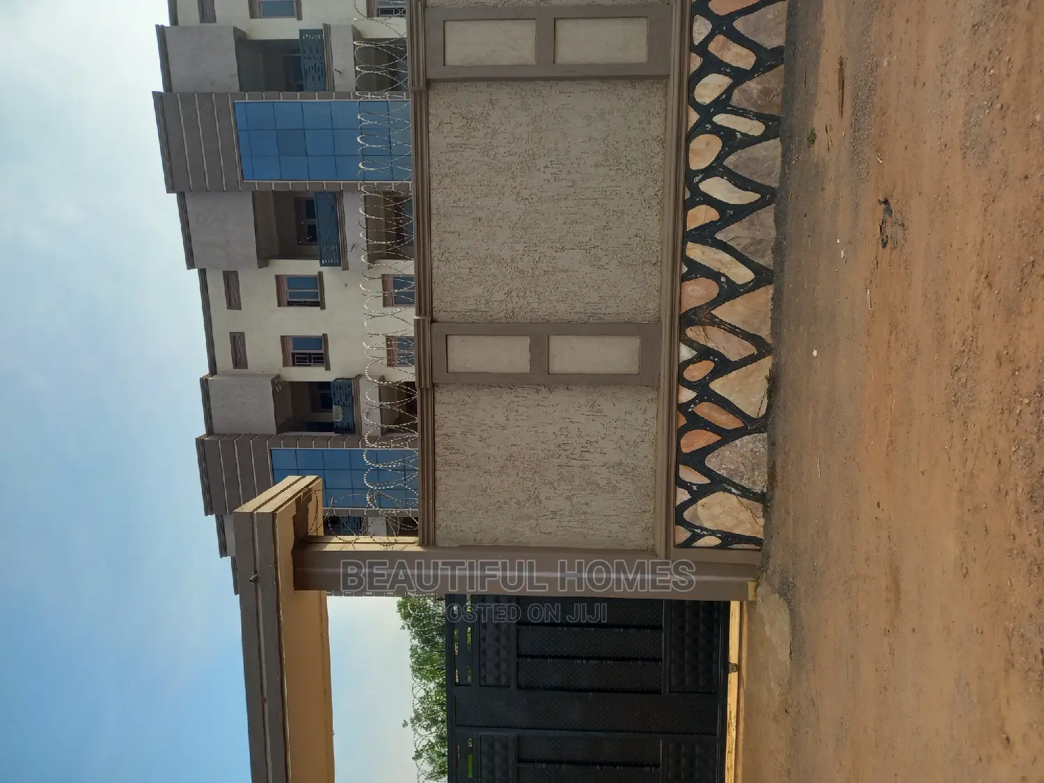 Furnished 2bdrm Block of Flats in Kyanja, Central Division for Sale