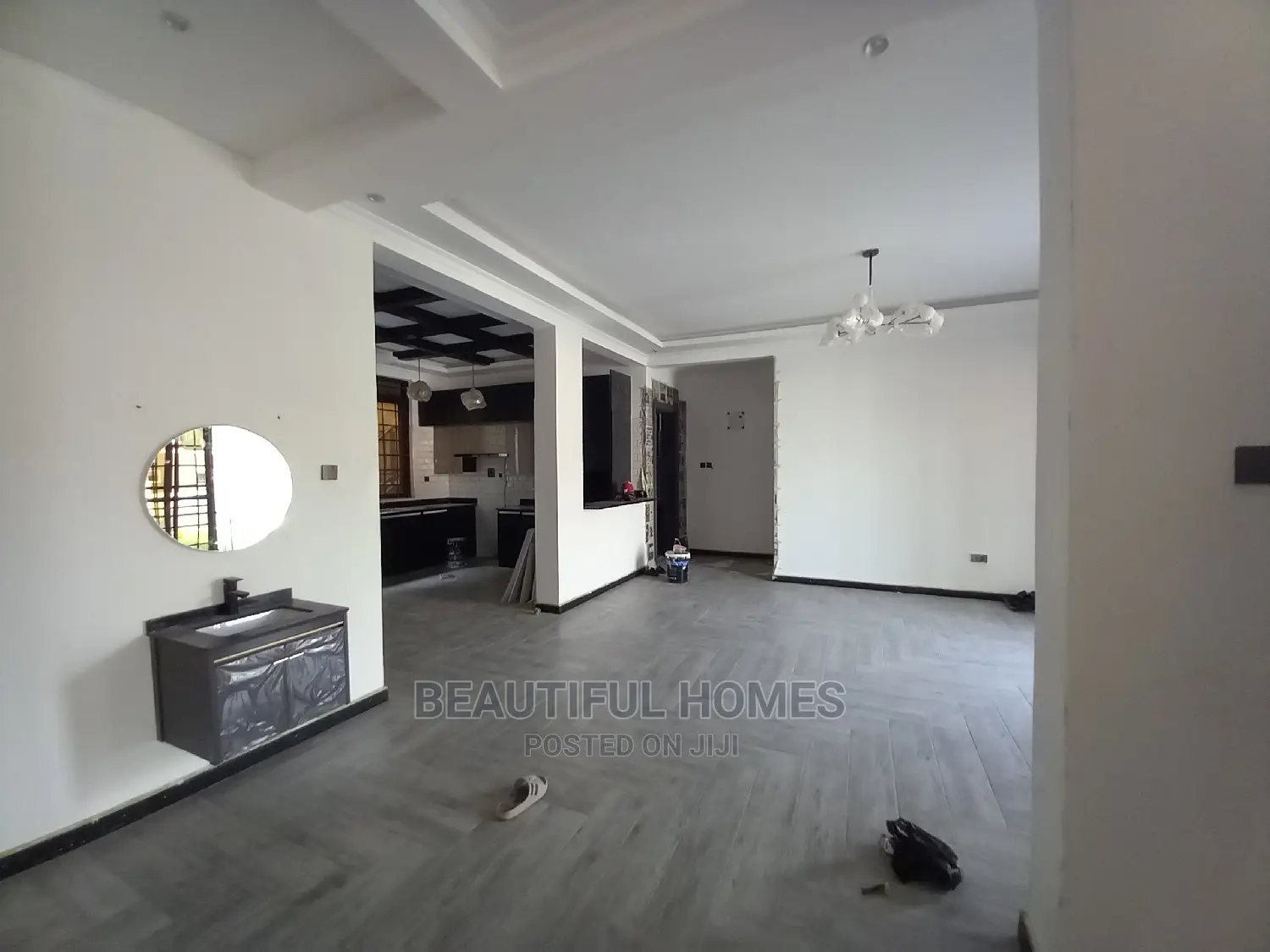 Furnished 6bdrm Mansion in Kyanja Corporates, Central Division