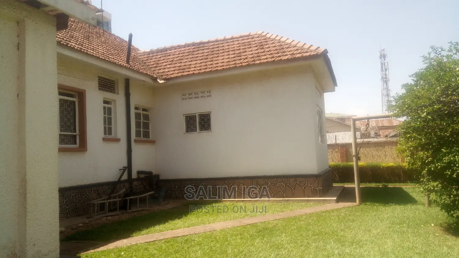 3bdrm Bungalow in Kololo Property, Central Division for Rent