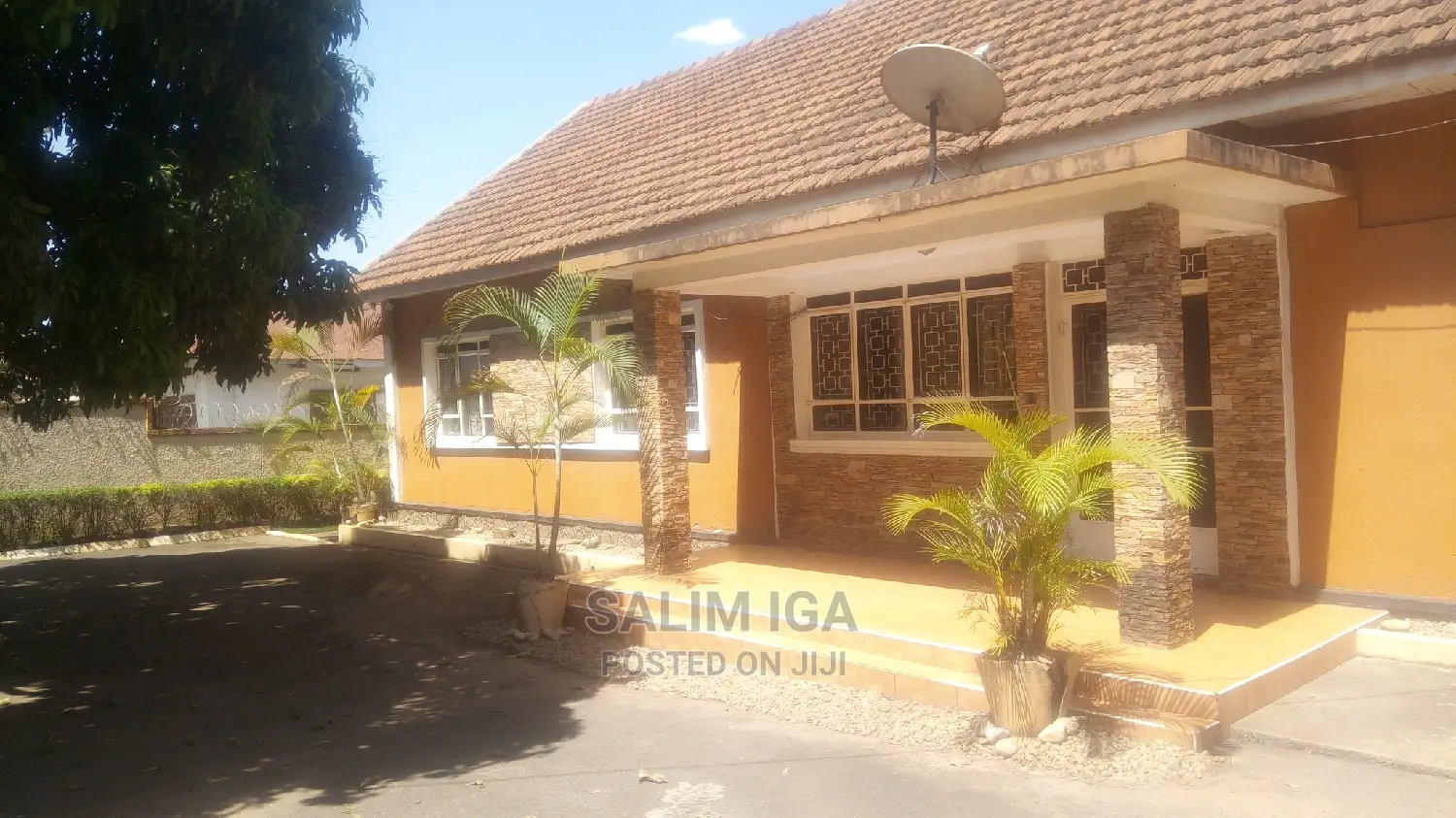 3bdrm Bungalow in Kololo Property, Central Division for Rent
